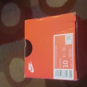 Women's size 10 slides 🛝